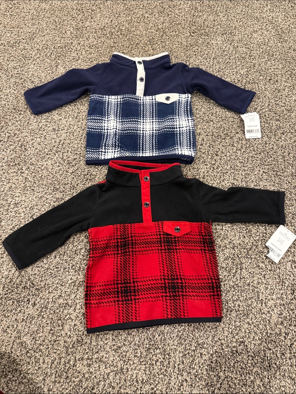 Baby Boys Carter’s Fleece Pullover - new with Tags - Size 6 Month